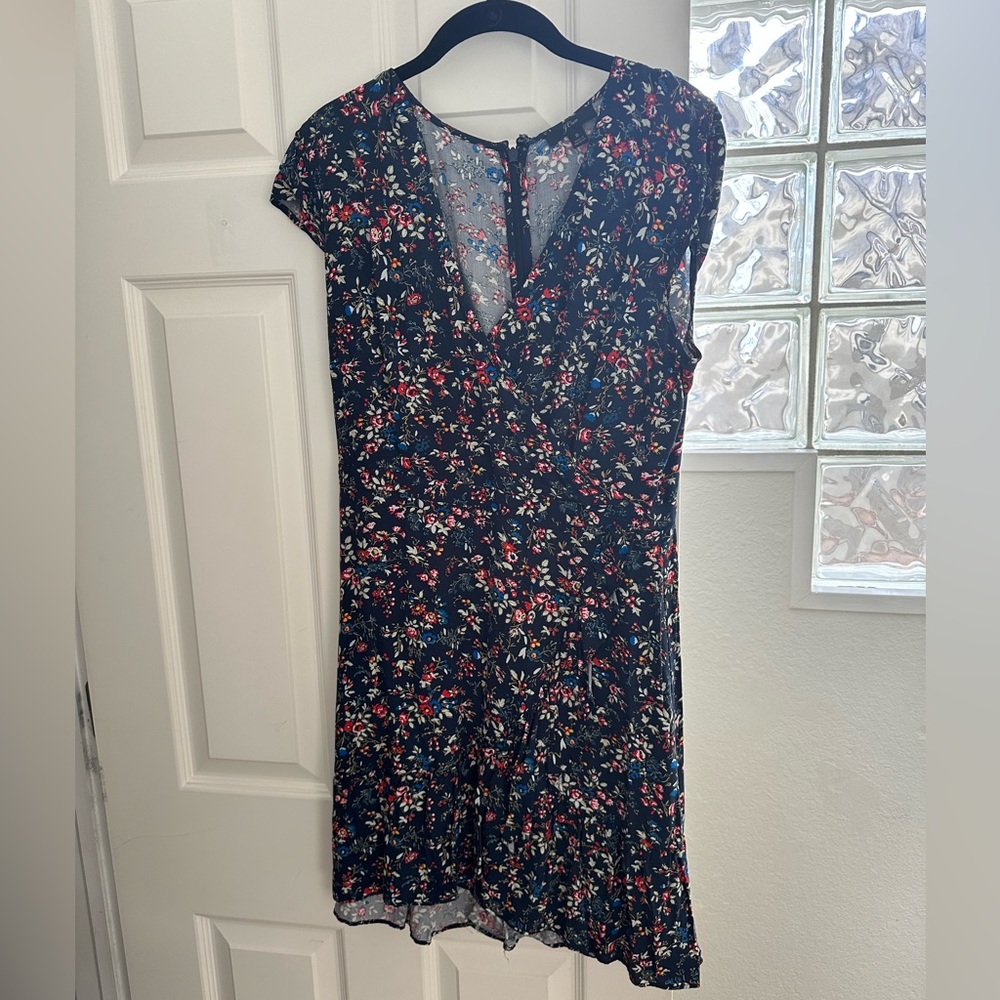 Navy floral j crew fitted dress in great condition